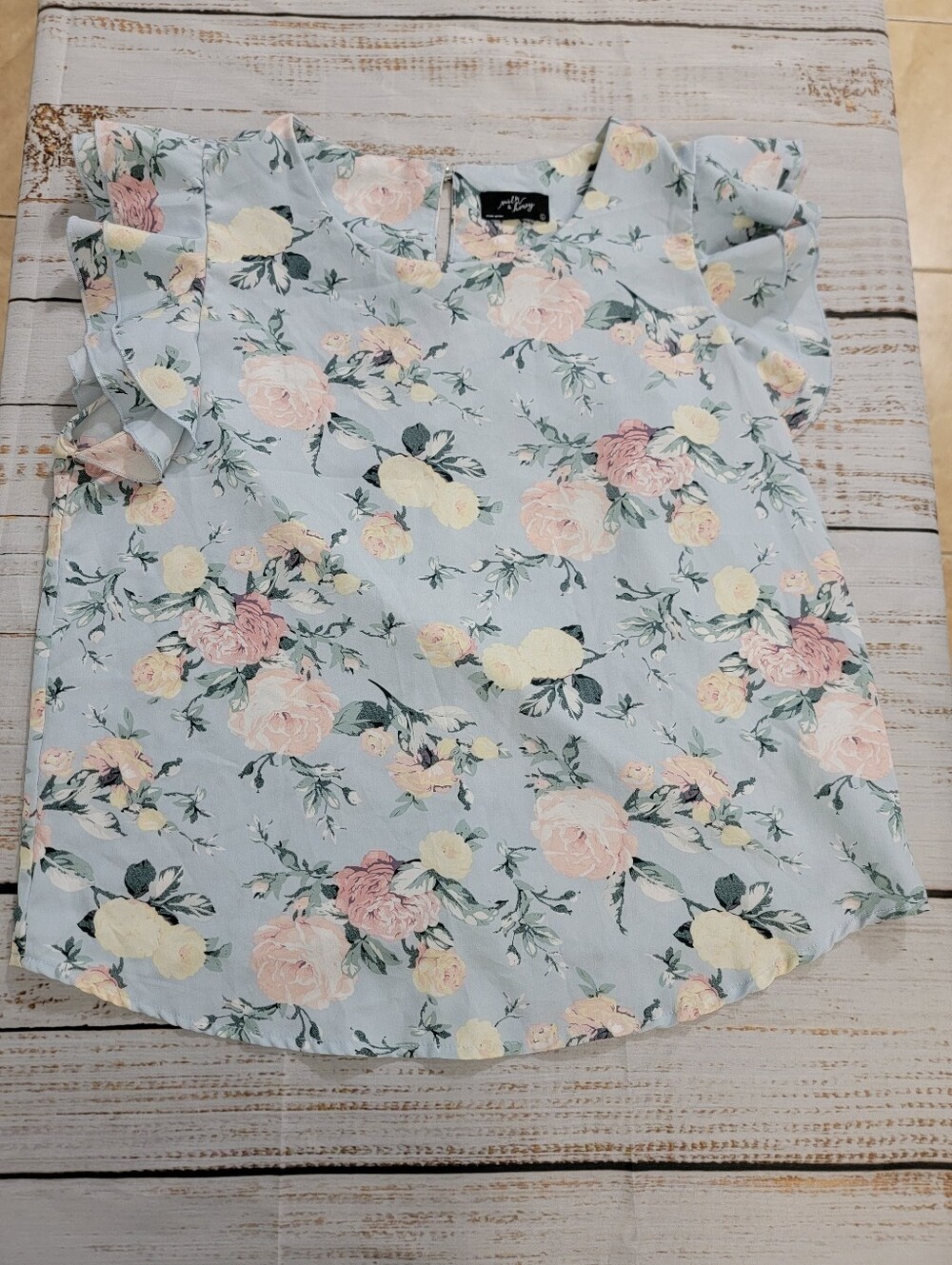 Floral Ruffle Sleeve Blouse - Light Blue